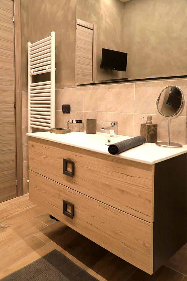 Sforza Apartment Near Duomo ميلان المظهر الخارجي الصورة